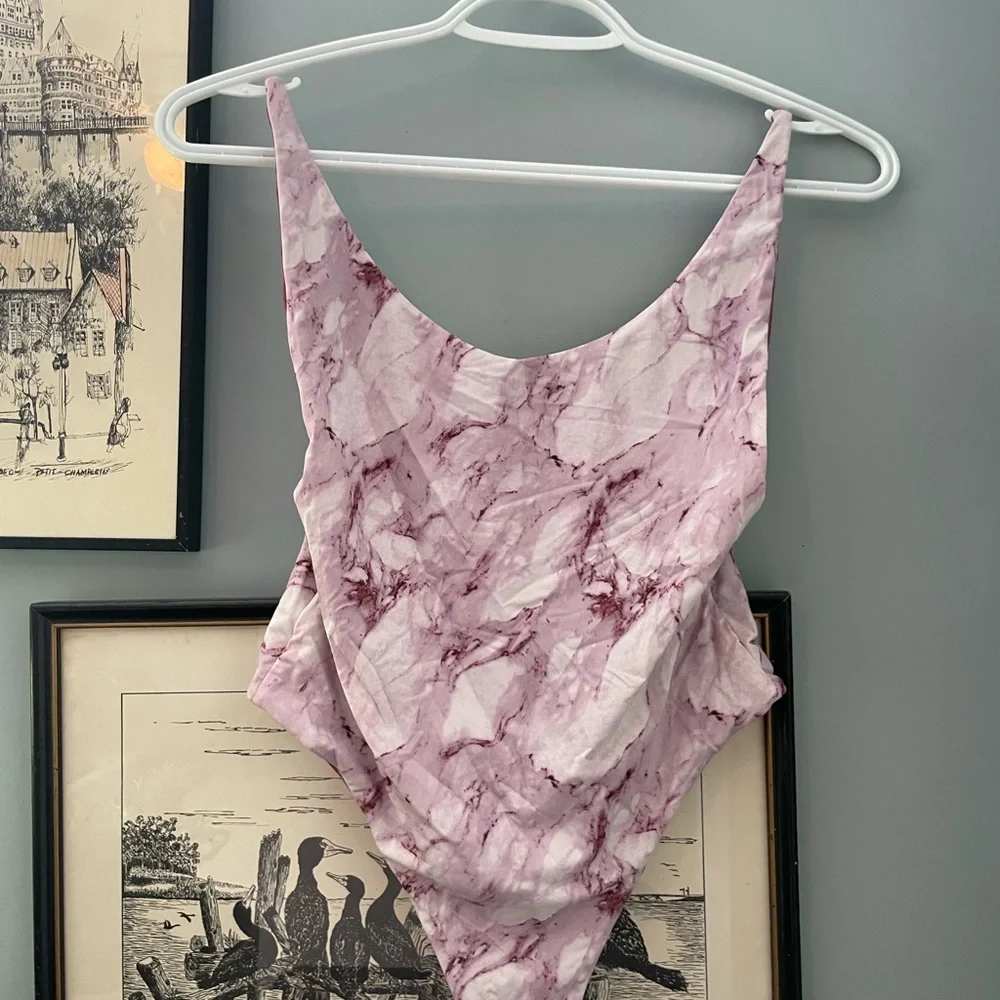 Dippin Daisy’s Swimsuit - Picture 1 of 7